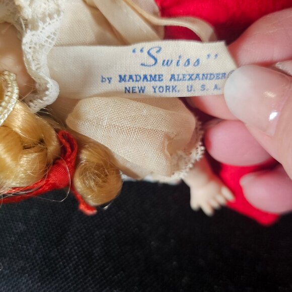 8 Inch Switzerland Doll by Madame Alexander Made in USA International Collection - Picture 3 of 8